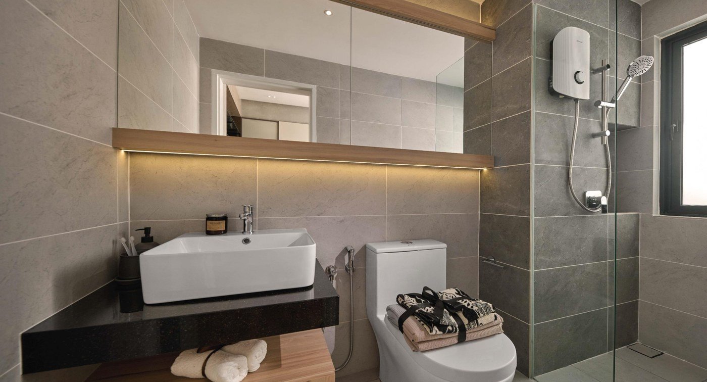 Type B master bathroom